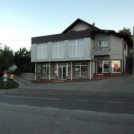Herberg Prenociste I Okanovic Cazin